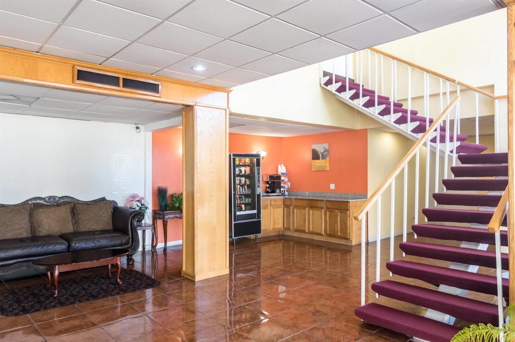 Delux Inn Wichita Falls Extérieur photo